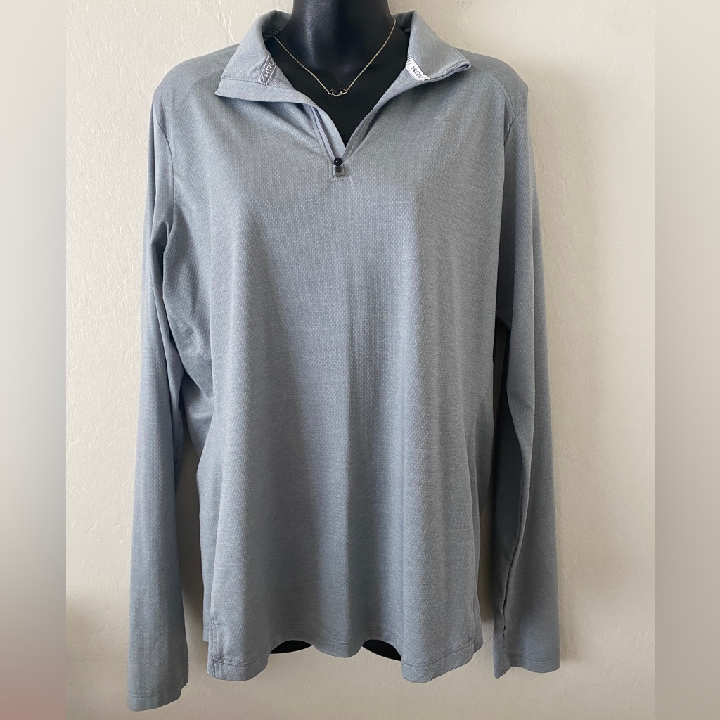 Under Armour Gray Pullover